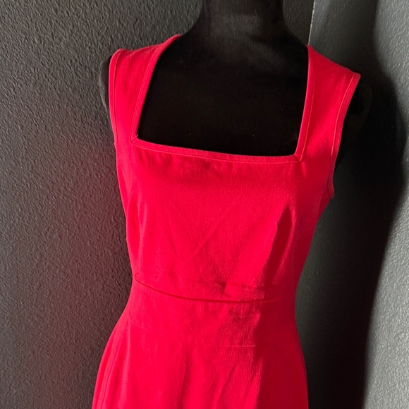 Banana Republic Elegant Red Sleeveless Dress - Picture 3 of 6